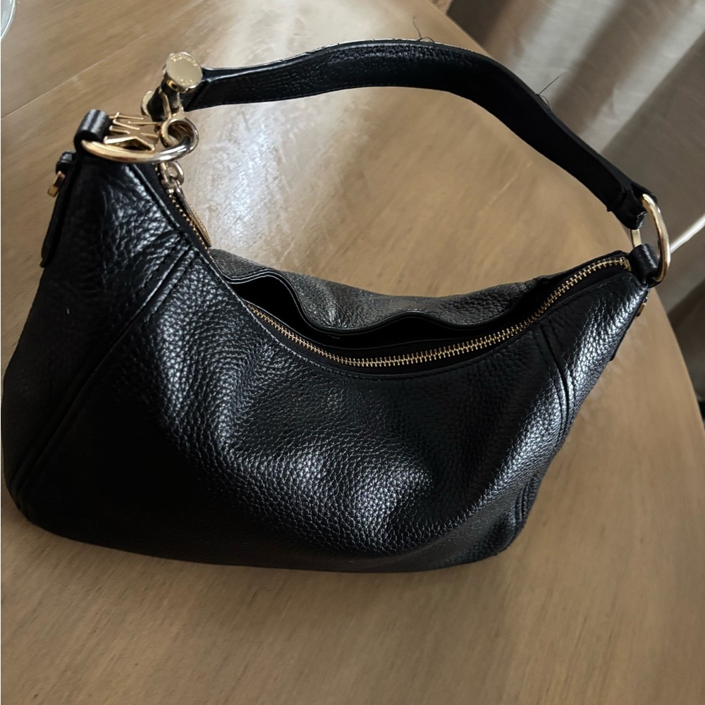 Micheal Kors Black Leather Women's Bag